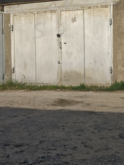 Продам гараж 1000 мелочей