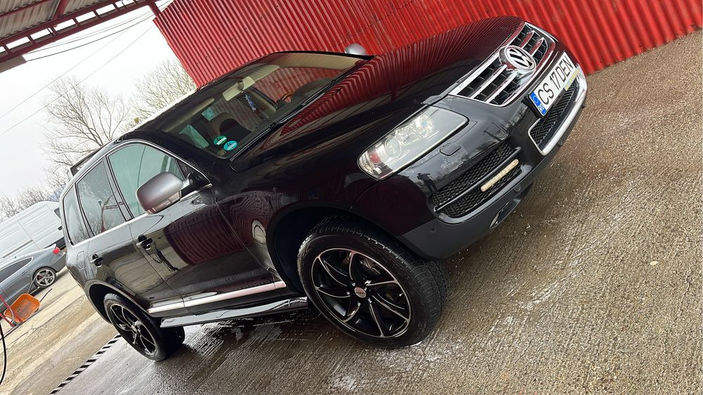 VOLKSWAGEN Touareg 0 — imagine 2
