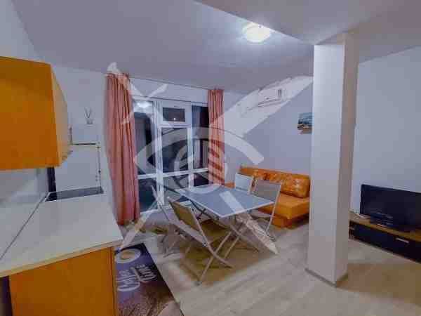 Продава се Двустаен апартамент в к.к. Слънчев бряг - 87 кв.м за 911 €/кв.м - Снимка #1