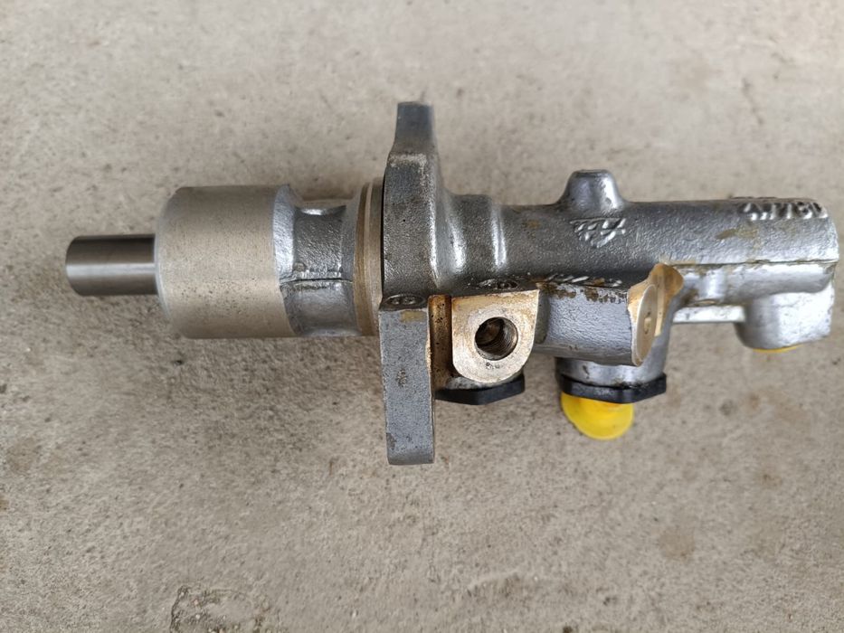 Продам бу запчасти мерседес