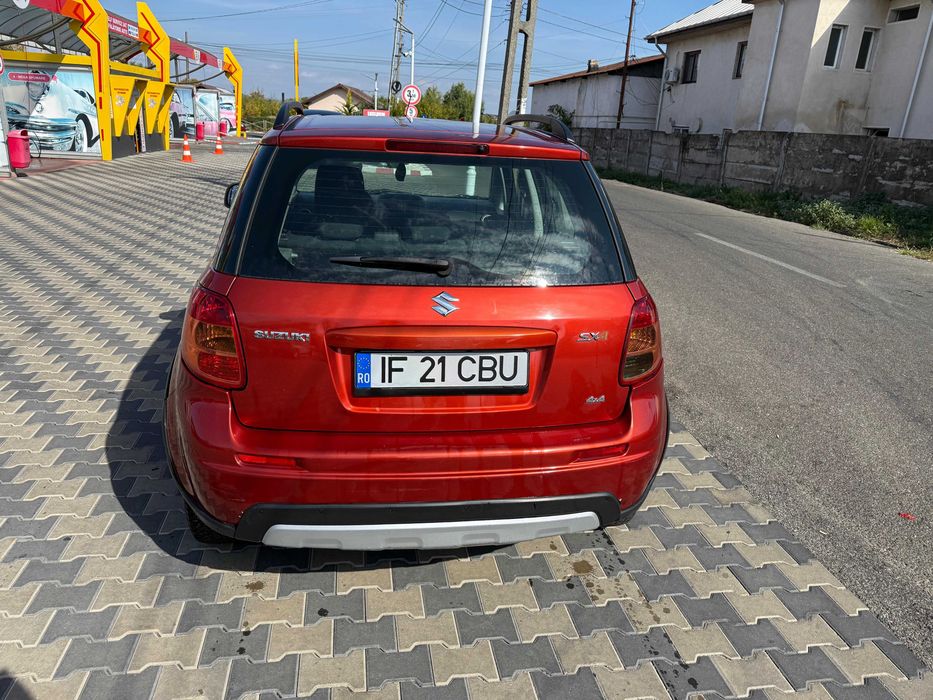 Suzuki SX4 2010 - benzina