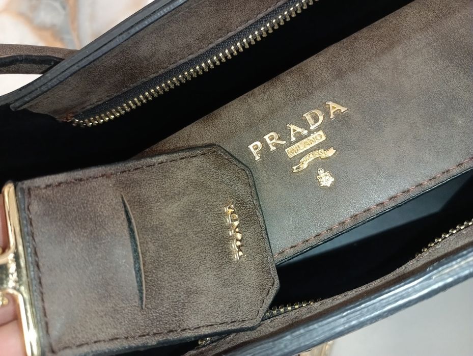 PRADA MILANO 1913 кожена чанта - 595 лв лв