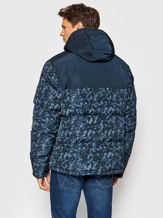 Lyle & Scott Earth Print Wadded Jacket ОРИГИНАЛ мъжко зимно яке XL