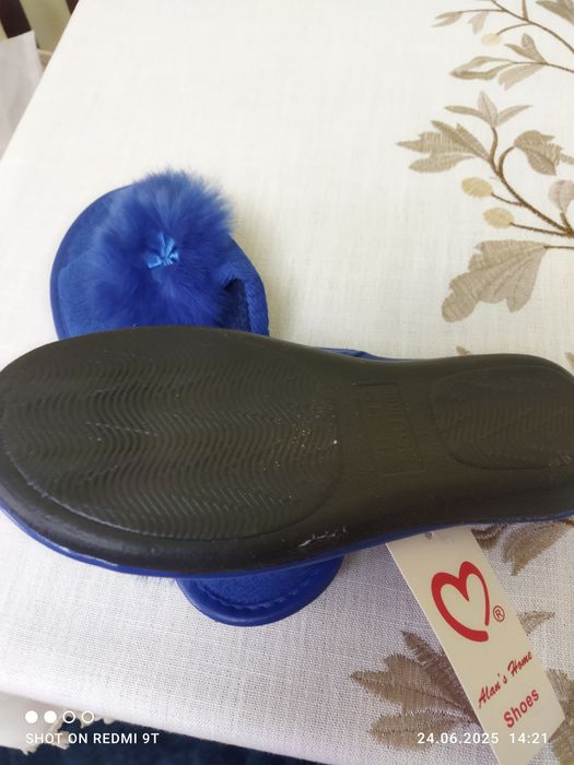 Тапочки домашние новые