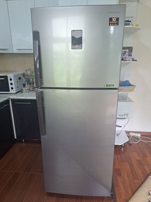 Холодилник Samsung 363L