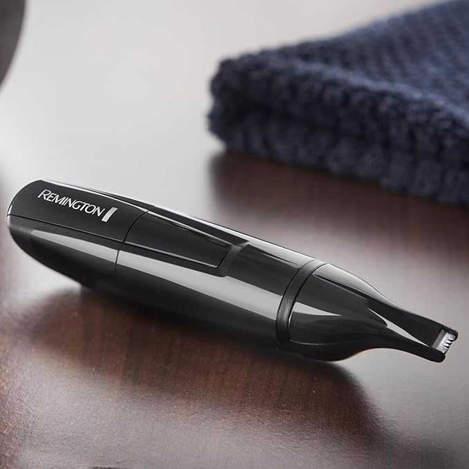 Тример за нос и уши Remington - NE3150 Smart, черен