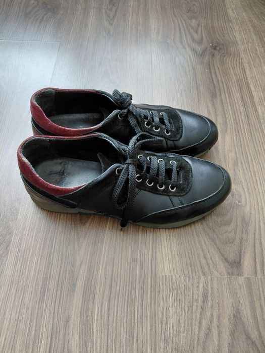 Продавам мъжки обувки