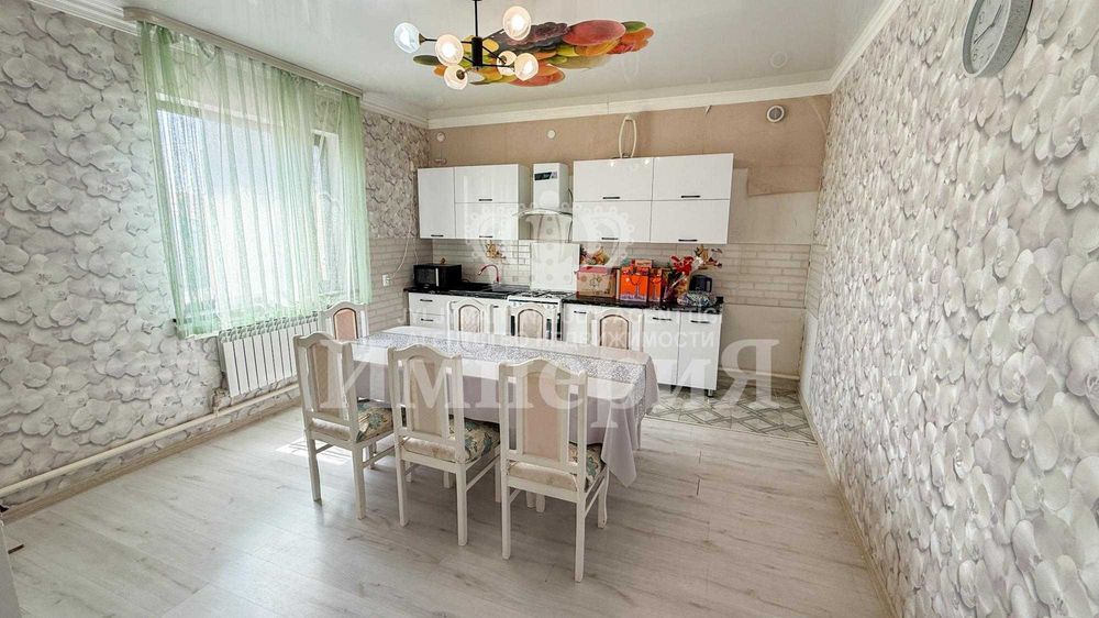 Отдельный дом · 9 комнат  ,Айгерим Д.
