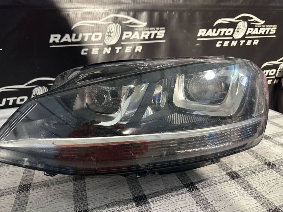 Far stanga Volkswagen Golf 7 BIXENON LED 5G1.941.031