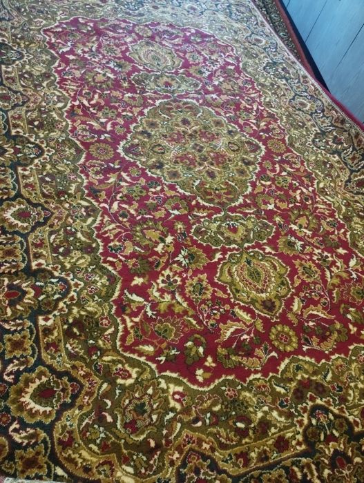 Продаются новые ковры 2×3 недорого советские