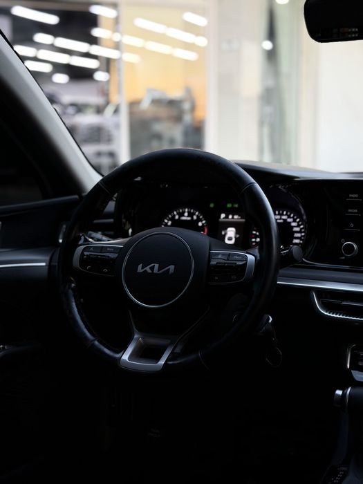 Kia K5 Comfort +