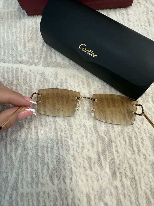 Солнцезащитные очки Cartier