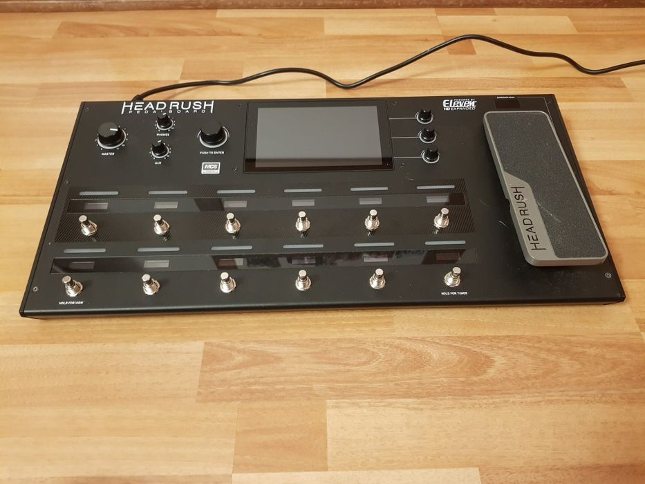 Pedalboard Headrush eleven hd expanded