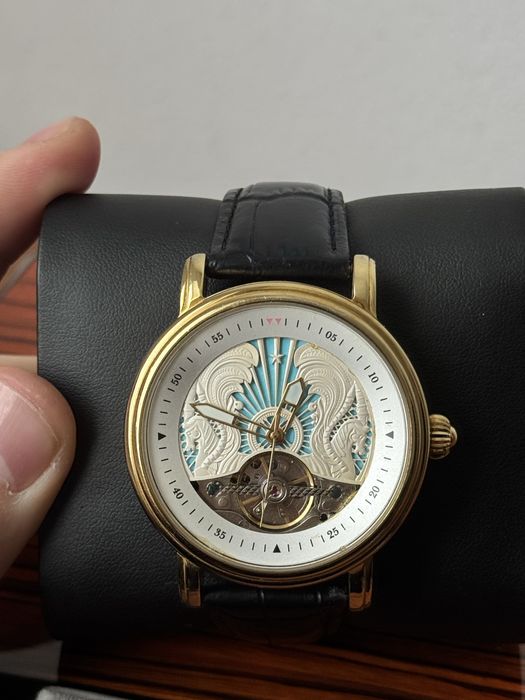 механически часы Abyroi