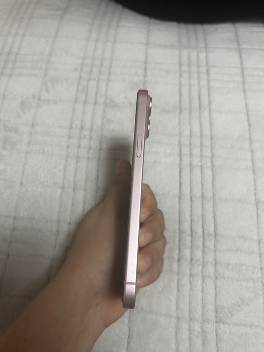 Vand iphone 15 plus impecabil