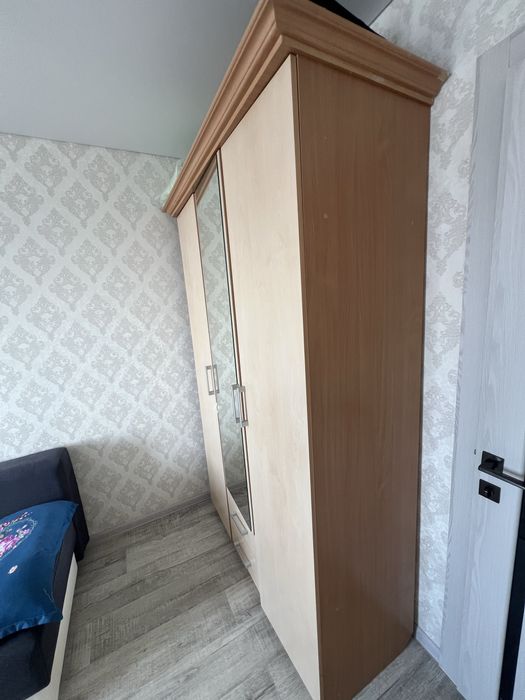 Продам шкаф в хорошем состоянии