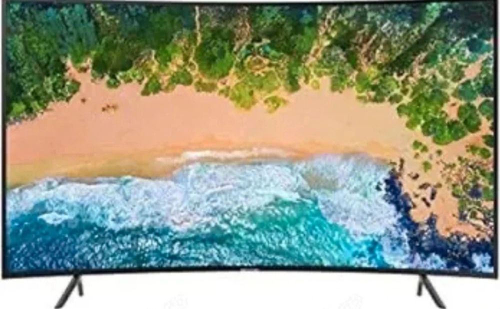 Televizor Samsung 4K UHD QLED Curbat 126cm UE49RU73002K