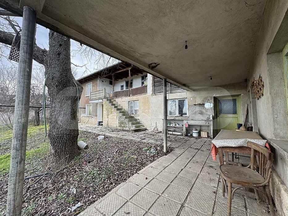 Продава се Къща в с. Джулюница, Област Русе - 160 кв.м за 75 €/кв.м - Снимка #4