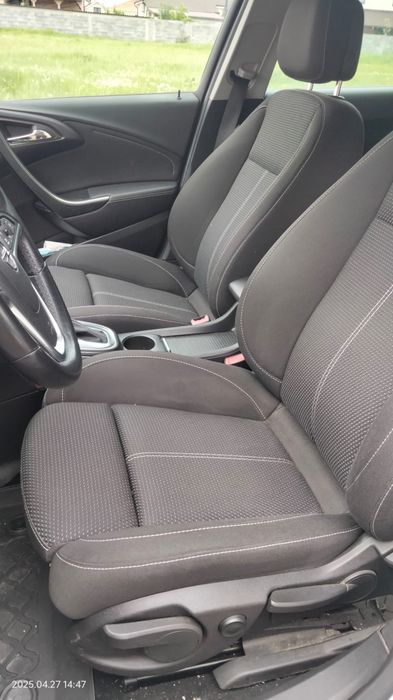Opel Astra J cutie automată