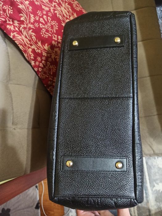 Женские кожаные  сумки