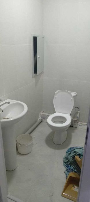 2 хонали квартира арендага берилади 61 кв.м хамма шароитлар килинган.