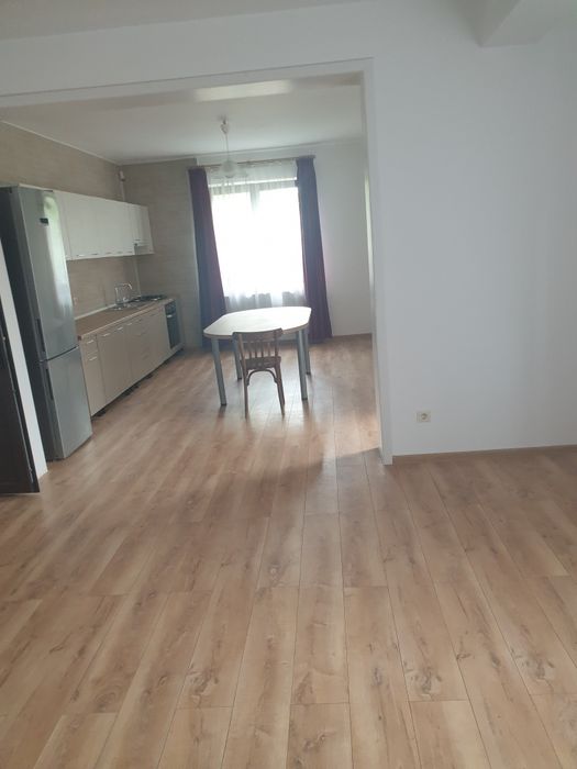 Casa de inchiriat în Cantemir
