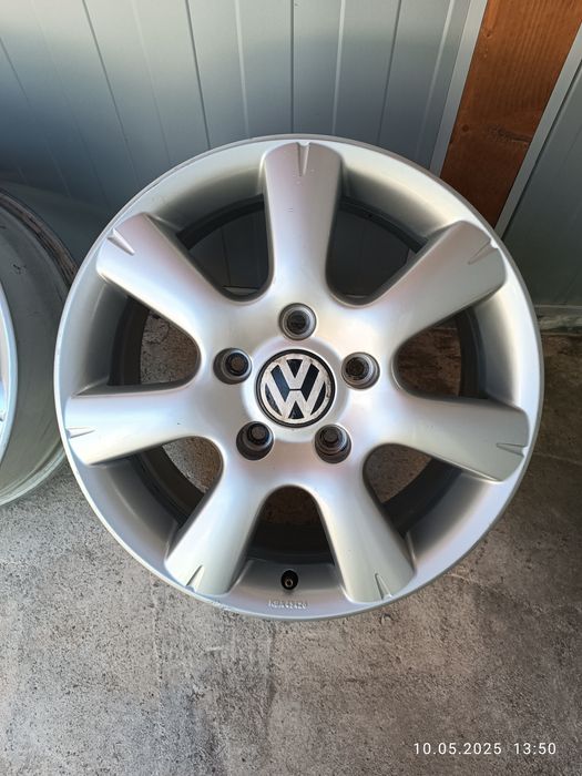 17/5/130-ФОЛКСВАГЕН ТУАРЕГ нов внос перфектни