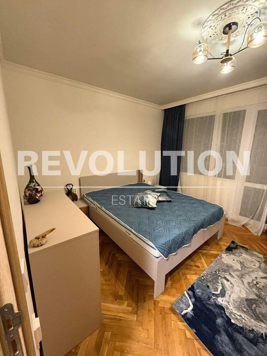 Дава се под наем Тристаен апартамент в Варна, Зимно кино Тракия - 75 кв.м за 598.23 € - Снимка #4