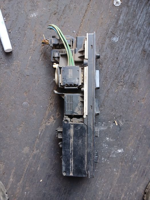 Включатель печки БМВ Е34