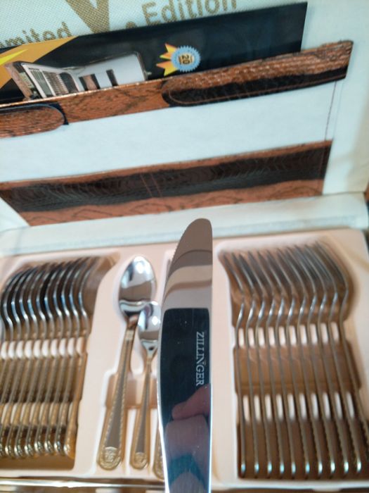 Луксозен комплект прибори за хранене ZILLINGER .