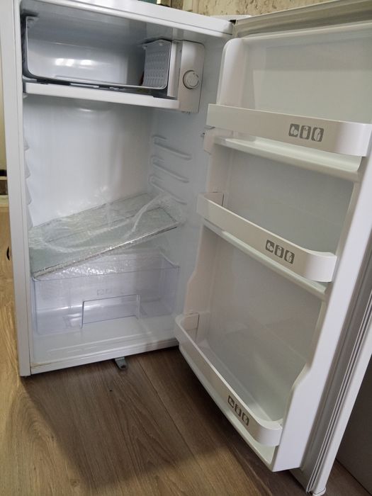 Артел холодильник.