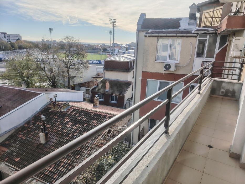 Дава се под наем Двустаен апартамент в Варна, Цветен квартал - 60 кв.м за 433.5 € - Снимка #5