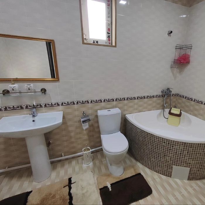 Tezda sotiladi uchastka Geofizika tomonda 5sotx 7ta xona 1etaj rimont