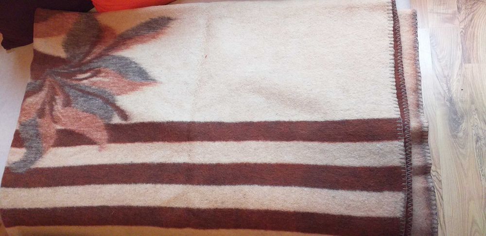 Прекрасни одеала за дома или подарък 2 броя -25лв.