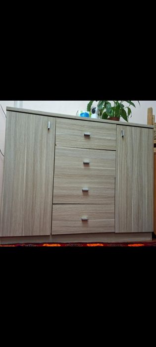 Шкаф в хорошем состоянии