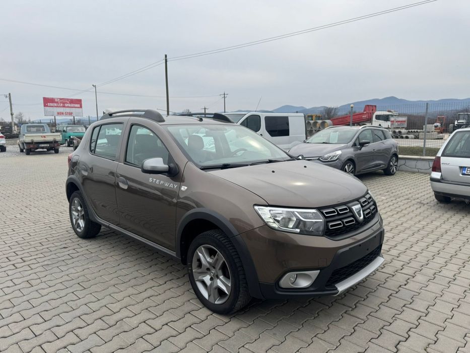 Dacia sandero stepway model 2017