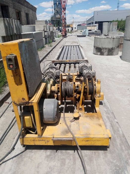 Пустотни плита аппарат сотилади