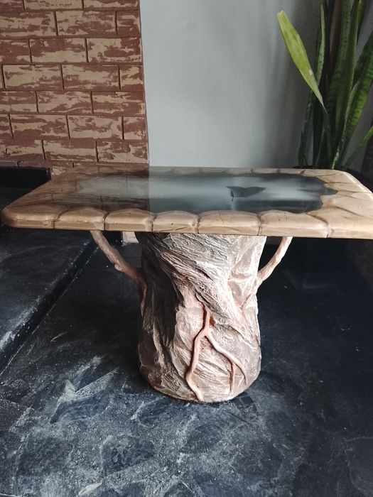 Продам журнальный столик