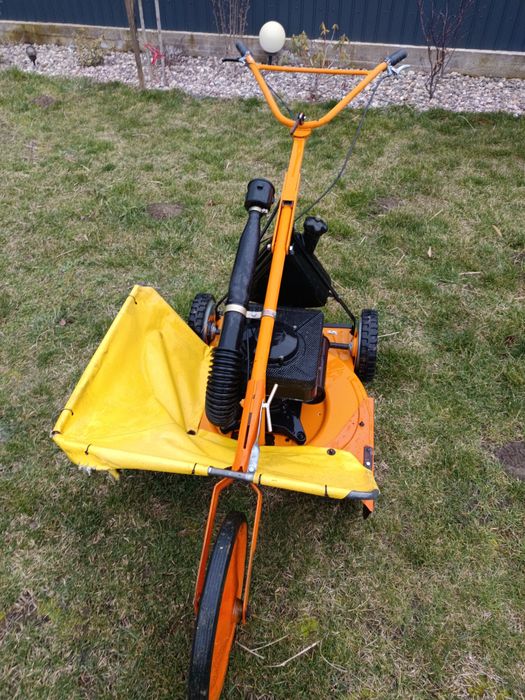 Mașină taiat vegetația As Muhler