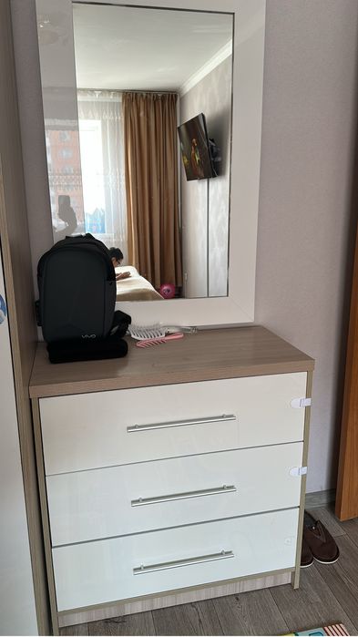 Спальный гарнитур’