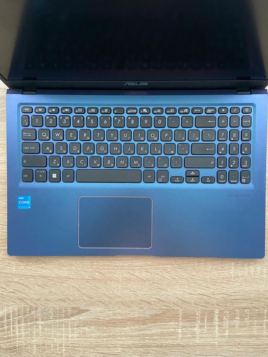 Ноутбук asus с диллерской программой