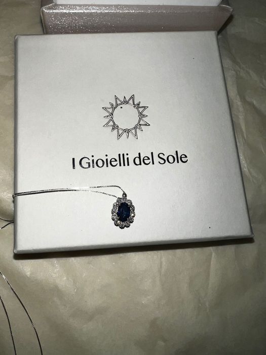 Златно колие, естествен сапфир и диаманти