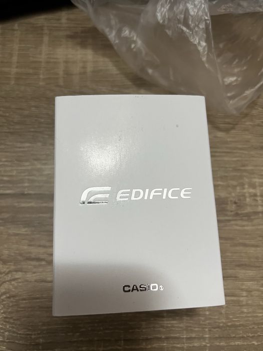 Часовник casio edifice