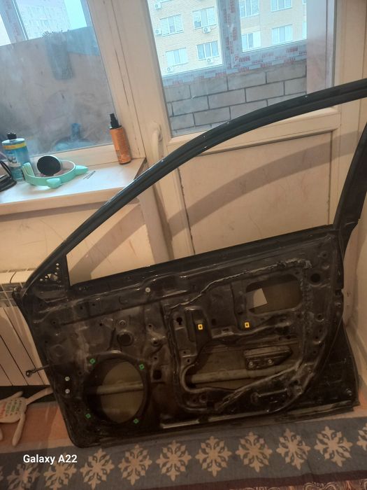 Дверь тайота камри 50