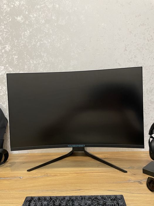 Монитор thunderobot