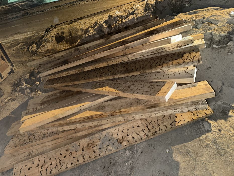 Доски хороший почти новый