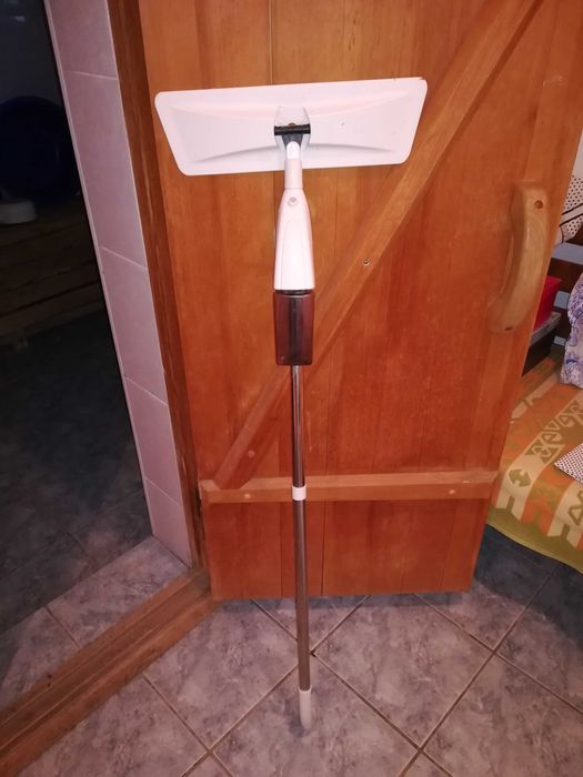 Отпариватель для одежды, швабра