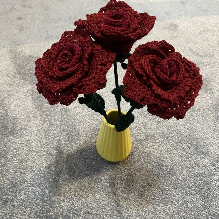 Плетени цветя на една кука