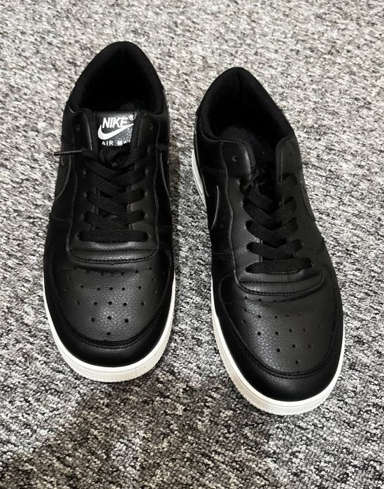 Nike кроссовки кеды мужские 42 размера