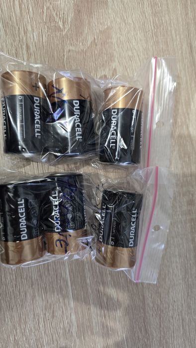 Hranitor automat pentru caini si pisici